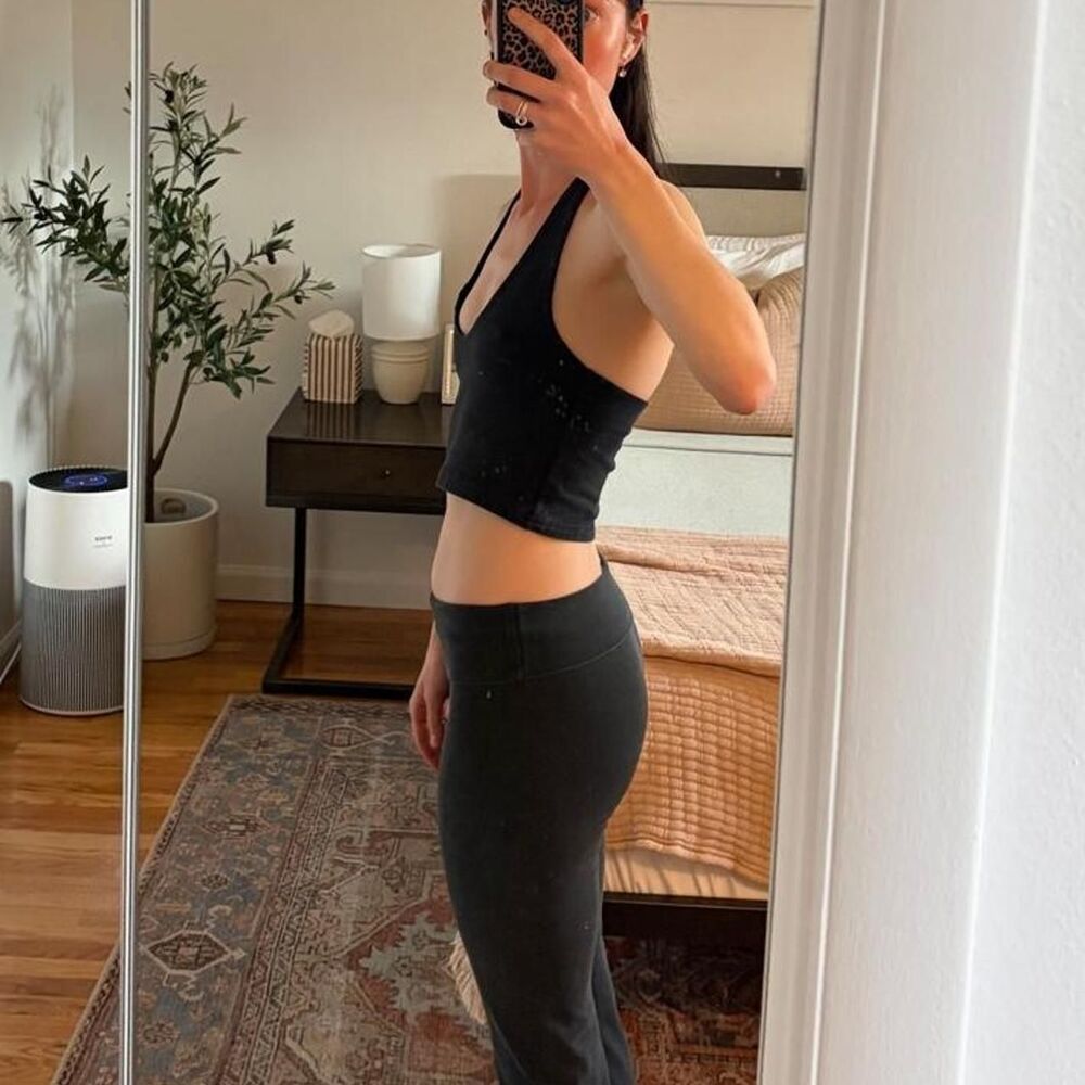 Brandy-melville Women's Black Crop-top - Picture 2 of 6
